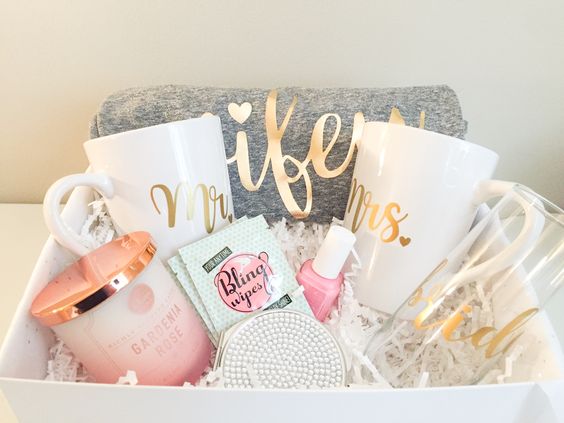 Engagement Party Gifts, Do You Need To Bring One? 